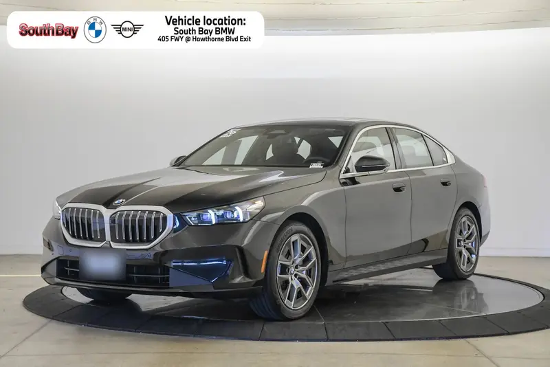 2026 BMW 5 Series 530i Sedan Black Sapphire Metallic