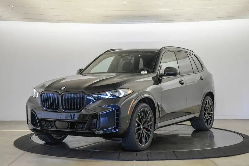 BMW X5 xDrive40i Sports Activity Vehicle 2026, цвет Black Sapphire Metallic