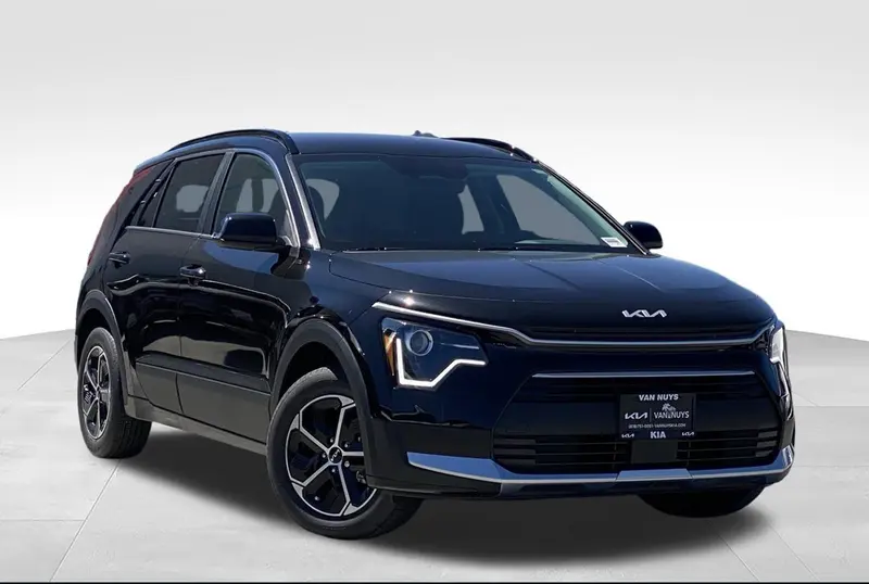 2026 Kia Niro Hybrid EX FWD, dealer photo of this configuration