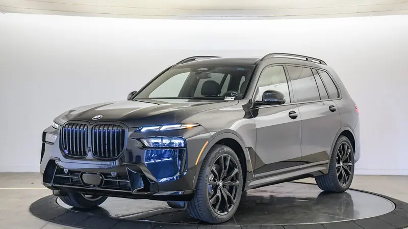 BMW X7 xDrive40i Sports Activity Vehicle 2027, цвет Carbon Black Metallic