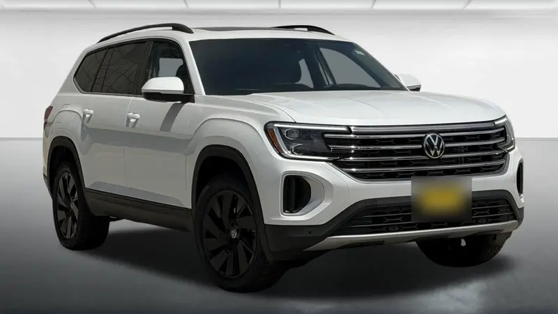 2026 Volkswagen Atlas 2.0T SE w/Technology FWD, dealer photo of this configuration